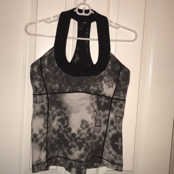 Lululemon Scoop neck tank top - Picture 1 of 3
